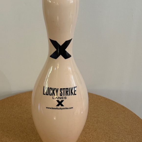 LUCKY STRIKE LANES Full size Bowling Pin - Picture 4 of 9